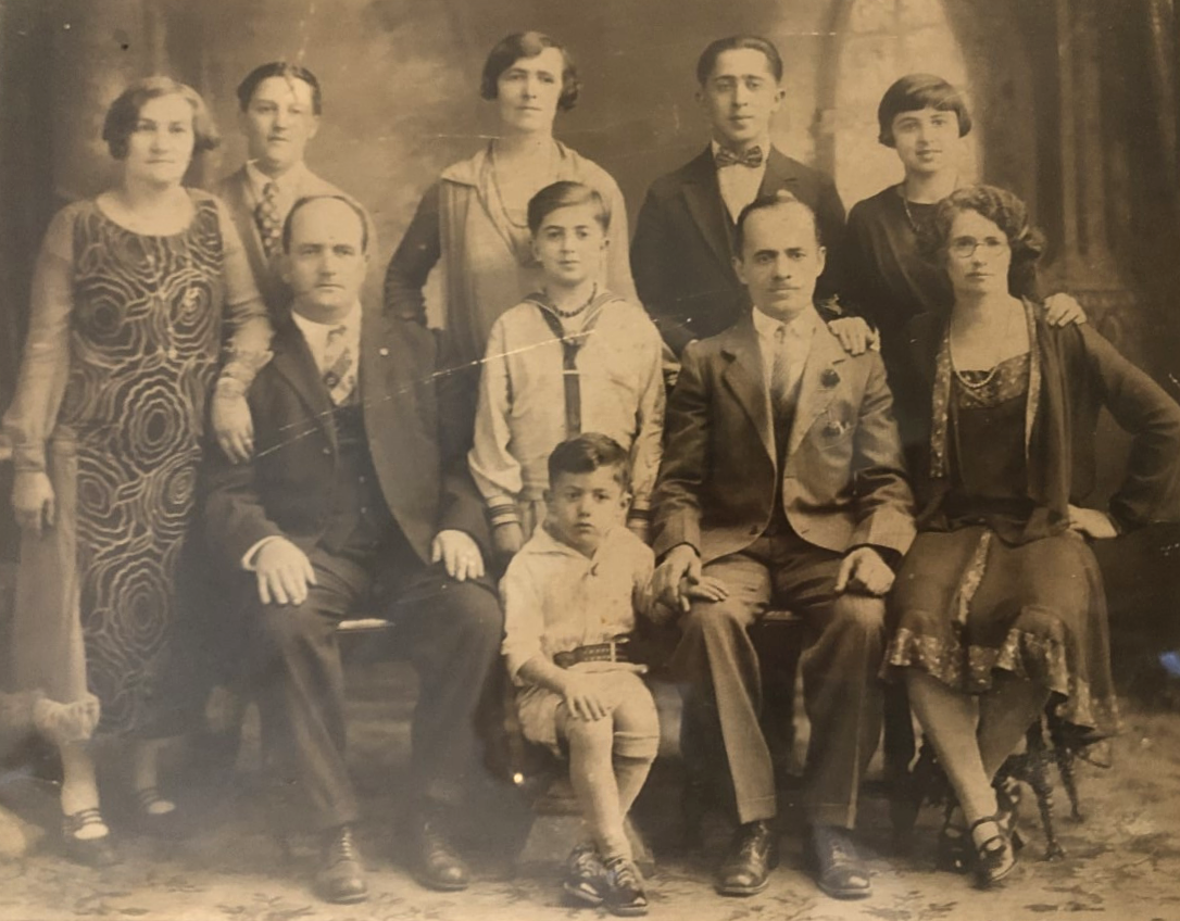 The Jewish messenger service | Wisconsin Jewish Chronicle