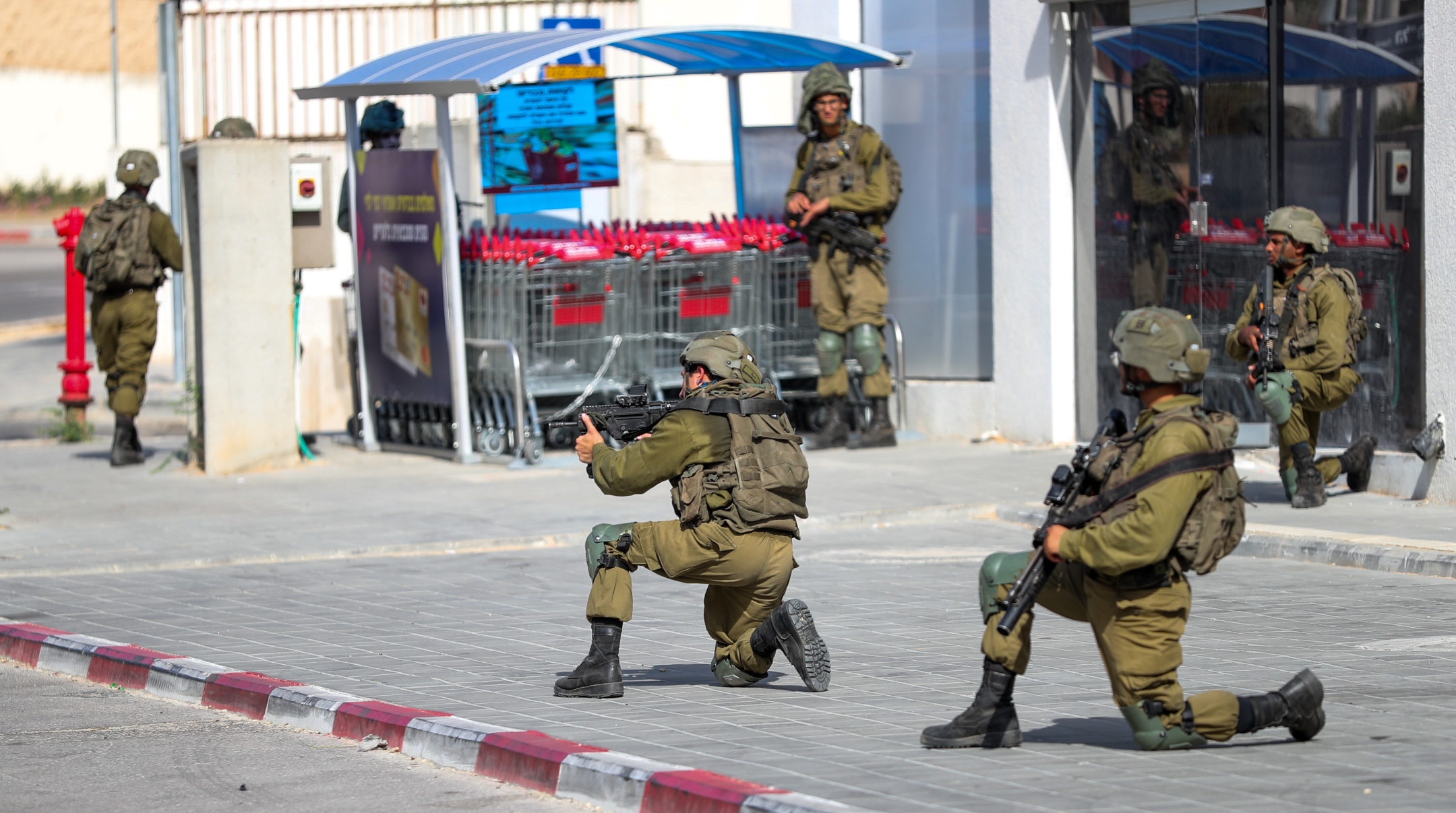 'It was utter chaos': Families and survivors describe the horrors of Hamas' invasion - Vimarsana News