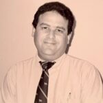 Elliot Lubar’s loving daughter remembers: He didn’t follow the money. He followed the need.